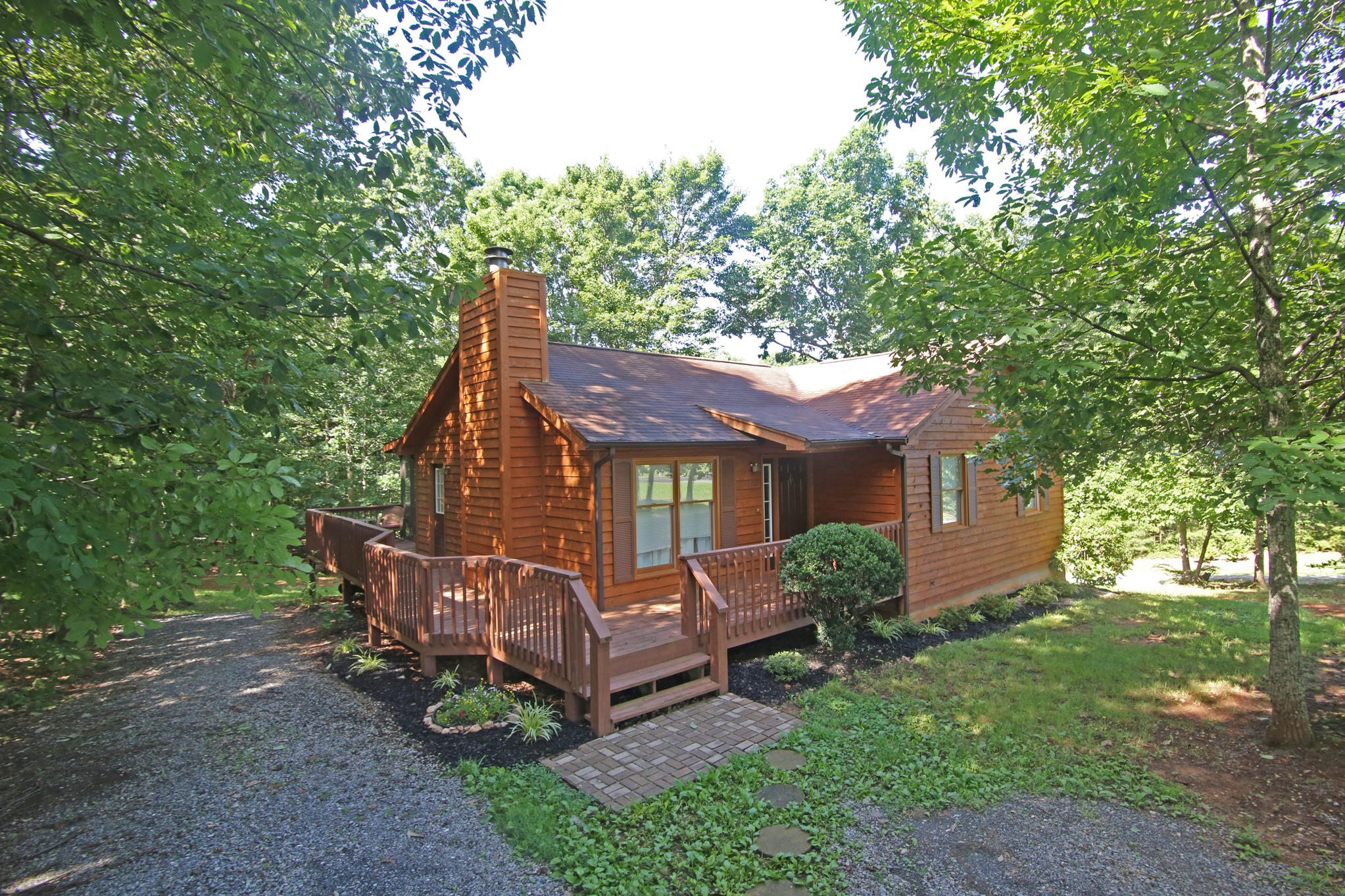 1433 Diamond Hill Road Moneta, VA 24121 - Photo 36 of 50 DGA_7947