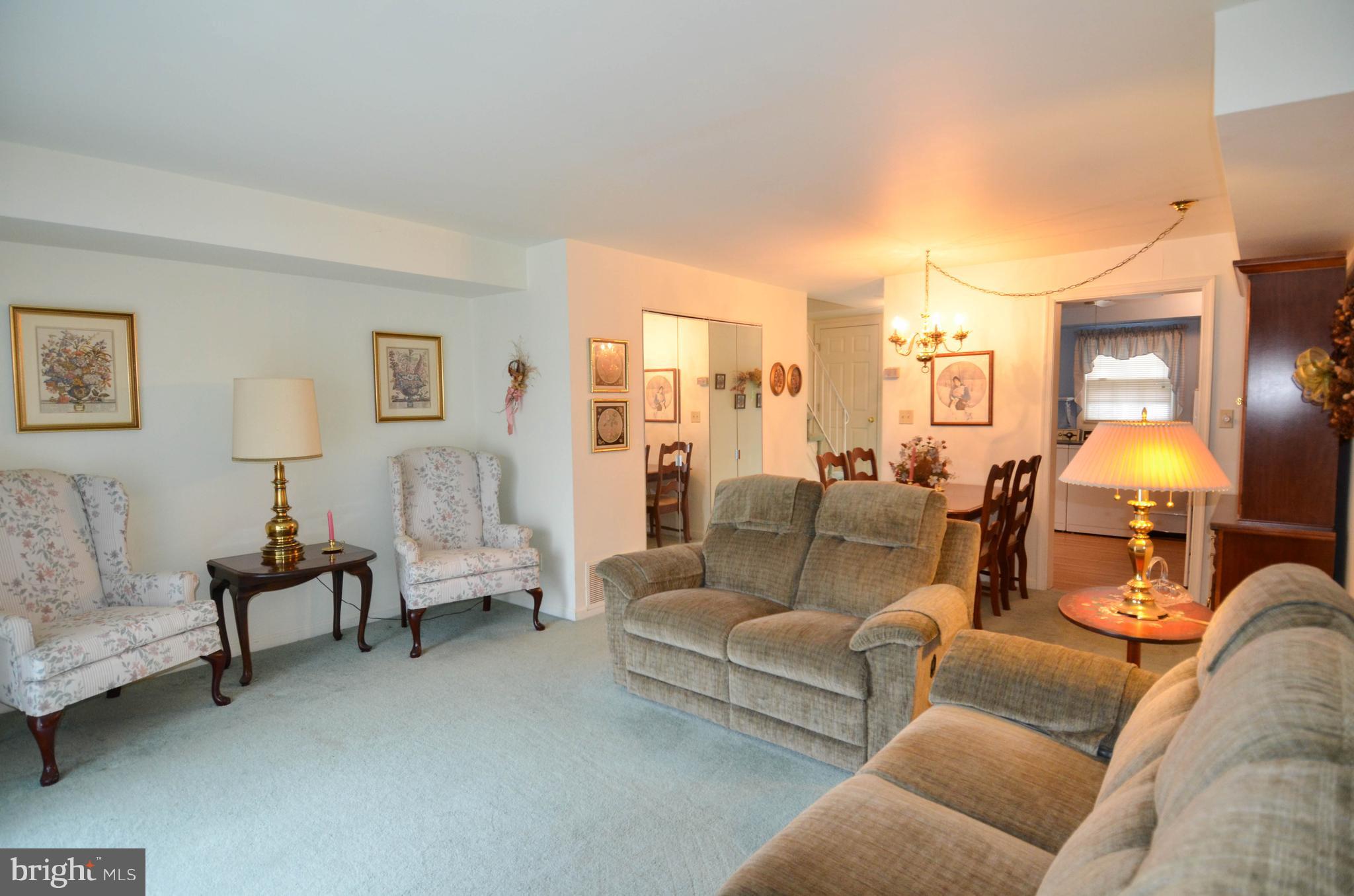 1612 Wogan Road York, PA 17404 - Photo 2 of 25