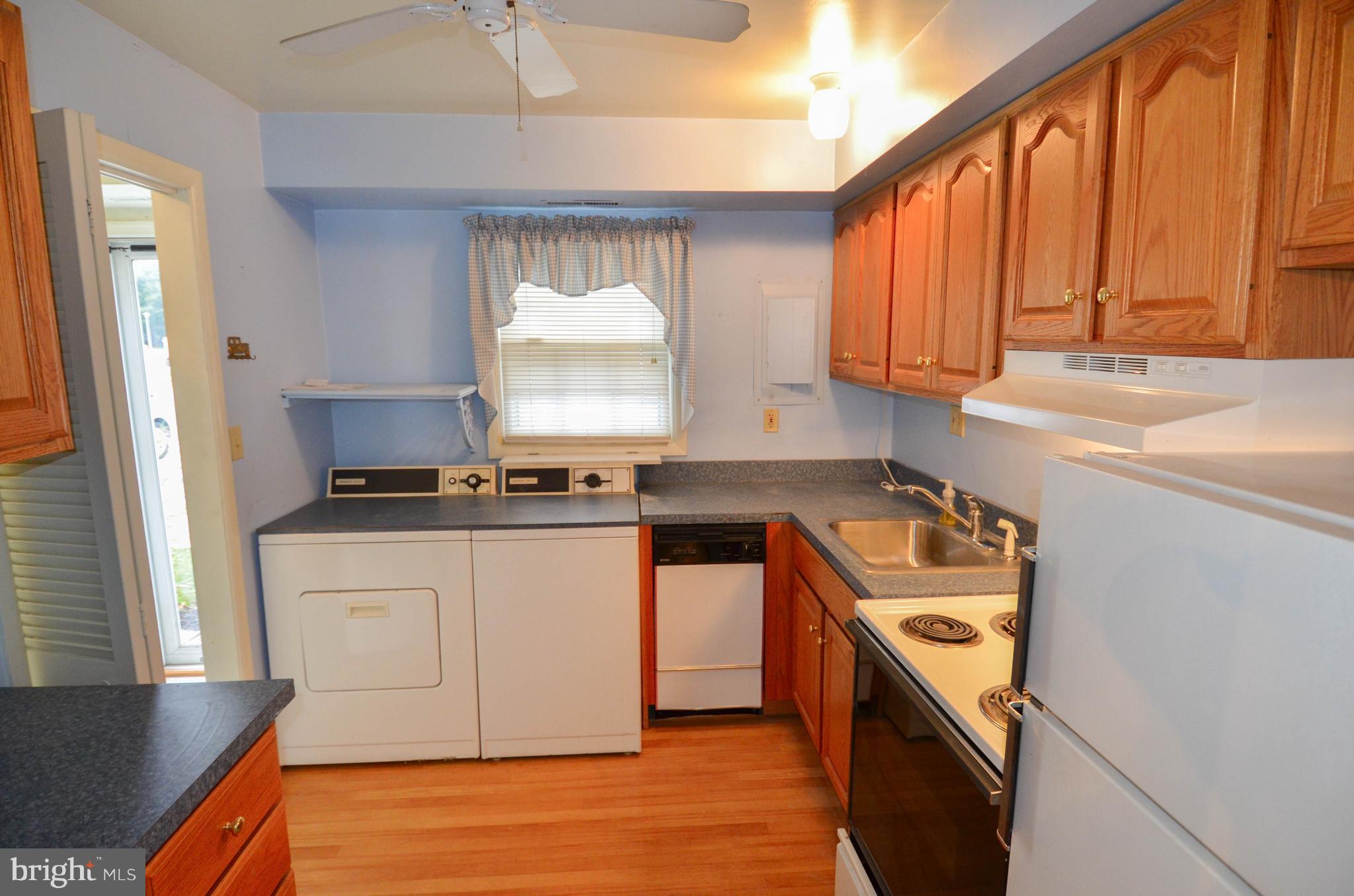 1612 Wogan Road York, PA 17404 - Photo 6 of 25