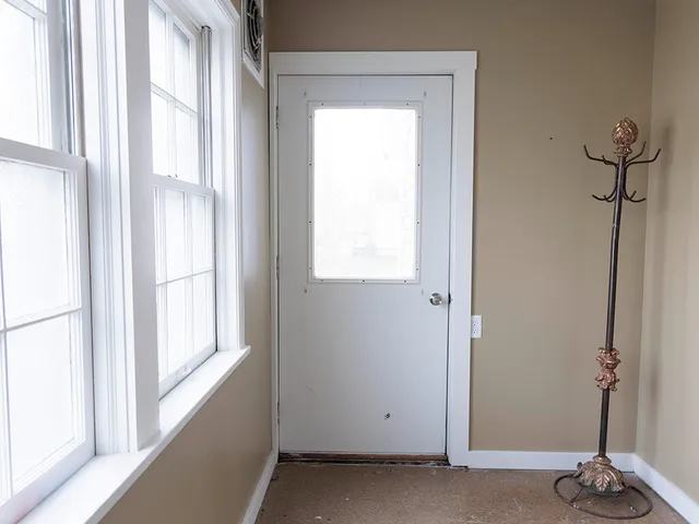 $265,000 | 208 West Erie Street, Albion, MI 49224