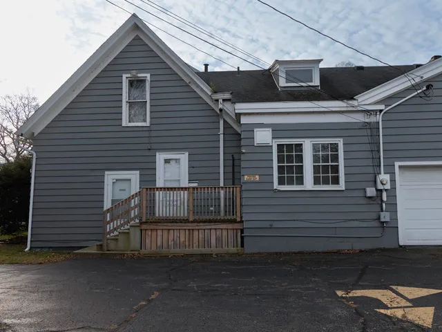 $265,000 | 208 West Erie Street, Albion, MI 49224