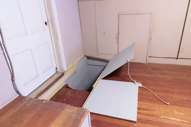 $265,000 | 208 West Erie Street, Albion, MI 49224