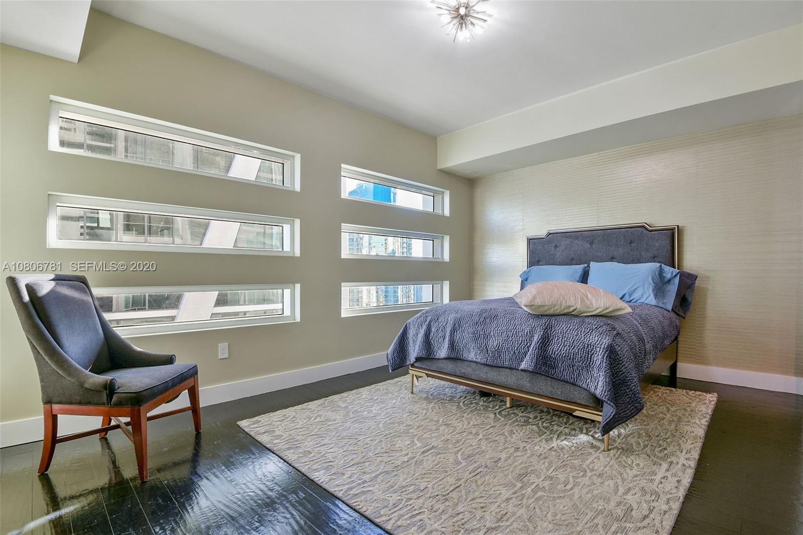 1040 Biscayne Boulevard, Unit PH4202 Miami, FL 33132 - Photo 19 of 58