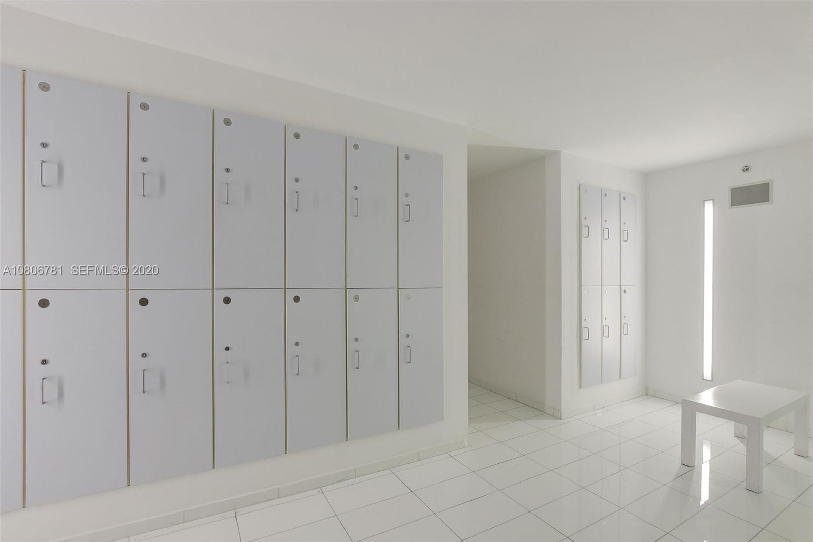 1040 Biscayne Boulevard, Unit PH4202 Miami, FL 33132 - Photo 50 of 58