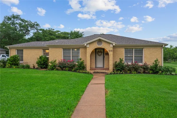 $259,900 | 516 Avondale Avenue, Bryan, TX 77802