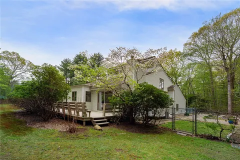 $950,000 | 38 River Run, East Greenwich, RI 02818