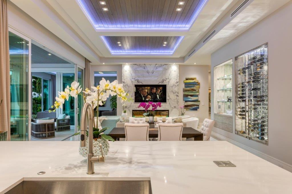 3129 Northeast 31st Avenue Lighthouse Point, FL 33064 - Photo 8 of 31