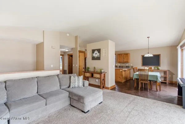 $530,000 | 2207 North Stagecoach Drive, Post Falls, ID 83854
