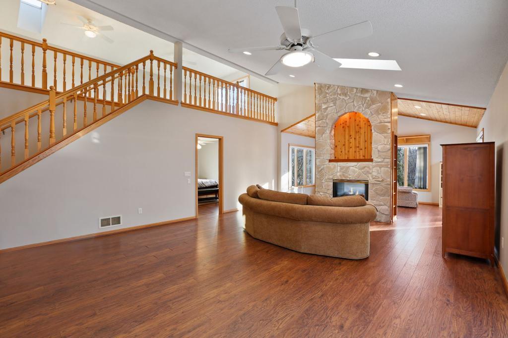 5666 Heather Ridge Drive Shoreview, MN 55126 - Photo 7 of 22