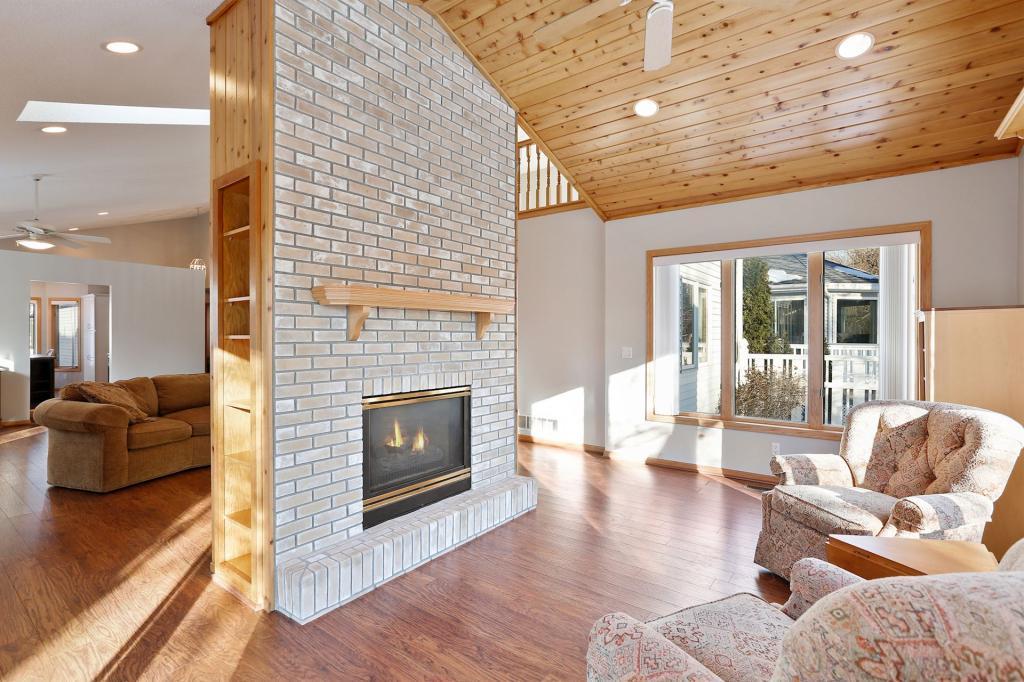 5666 Heather Ridge Drive Shoreview, MN 55126 - Photo 10 of 22