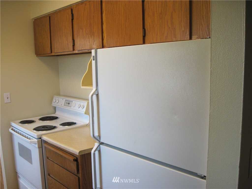 1315 Pershing Road Moses Lake, WA 98837 - Photo 8 of 23 Gallery Image 8