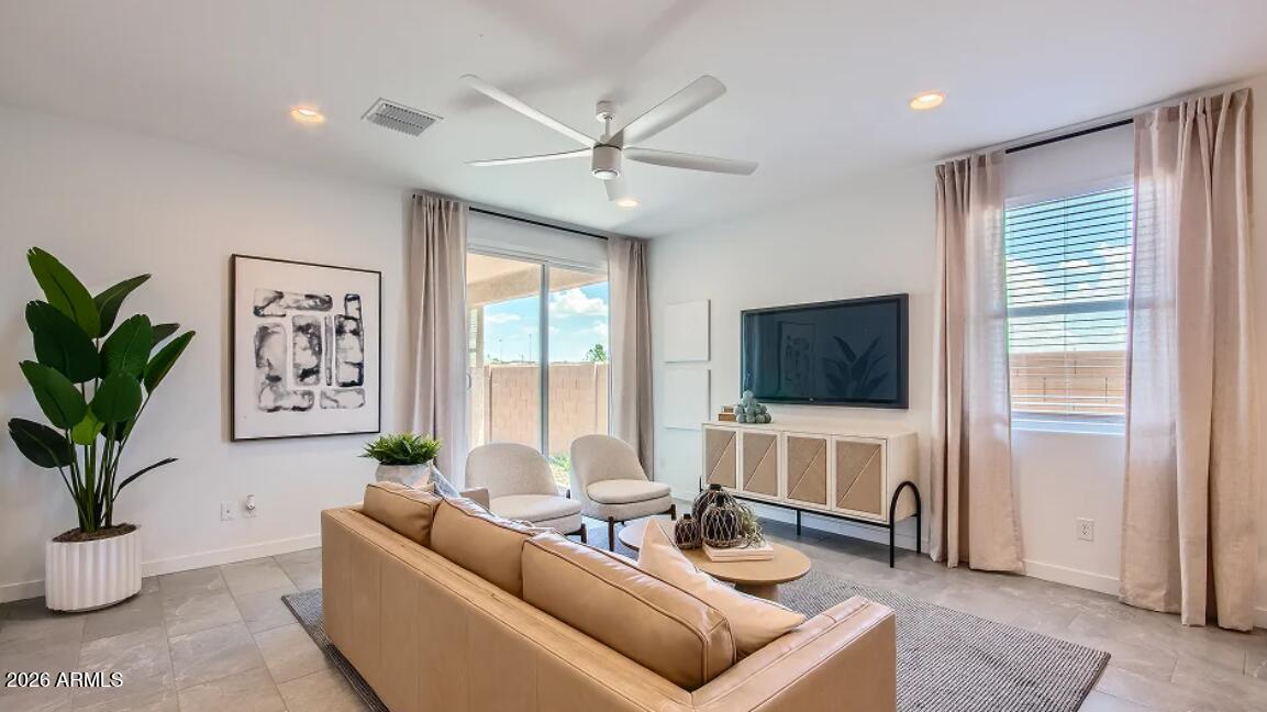2118 Rutledge Avenue Apache Junction, AZ 85120 - Photo 6 of 21 Great Room