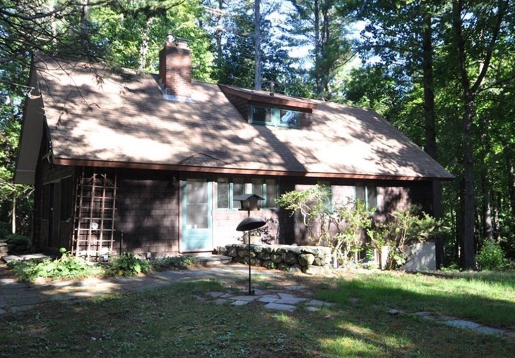 9 The Valley Road Concord, MA 01742 - Photo 1 of 28 Gallery Image 1