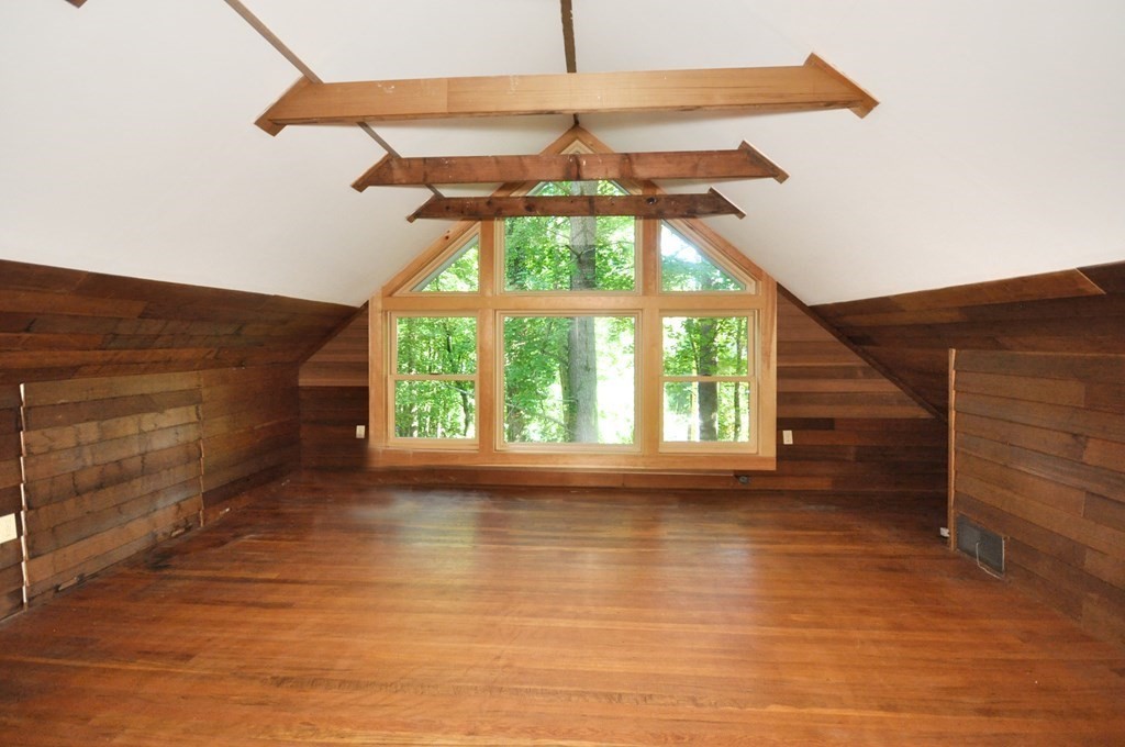 9 The Valley Road Concord, MA 01742 - Photo 13 of 28 Gallery Image 13