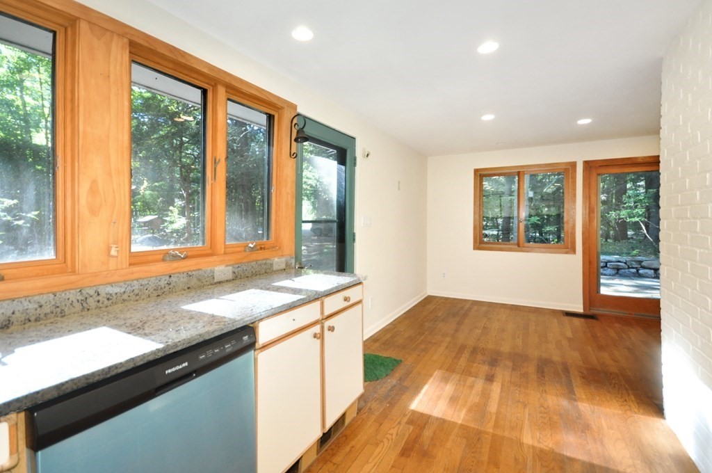 9 The Valley Road Concord, MA 01742 - Photo 6 of 28 Gallery Image 6