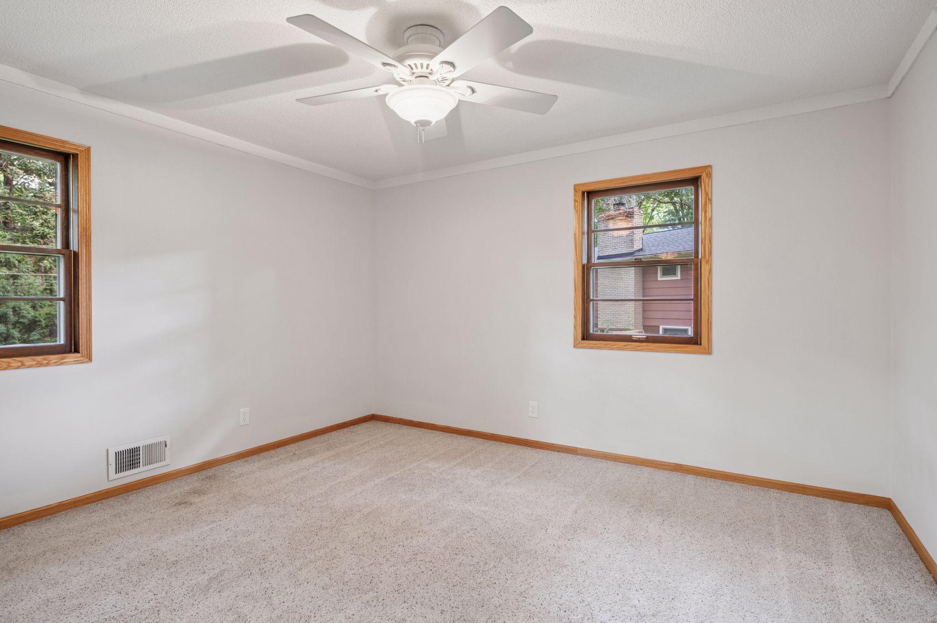 7180 Windgate Road Woodbury, MN 55125 - Photo 19 of 39