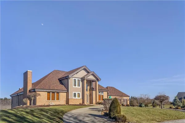 $890,000 | 204 South Links Avenue, Butler, PA 16001