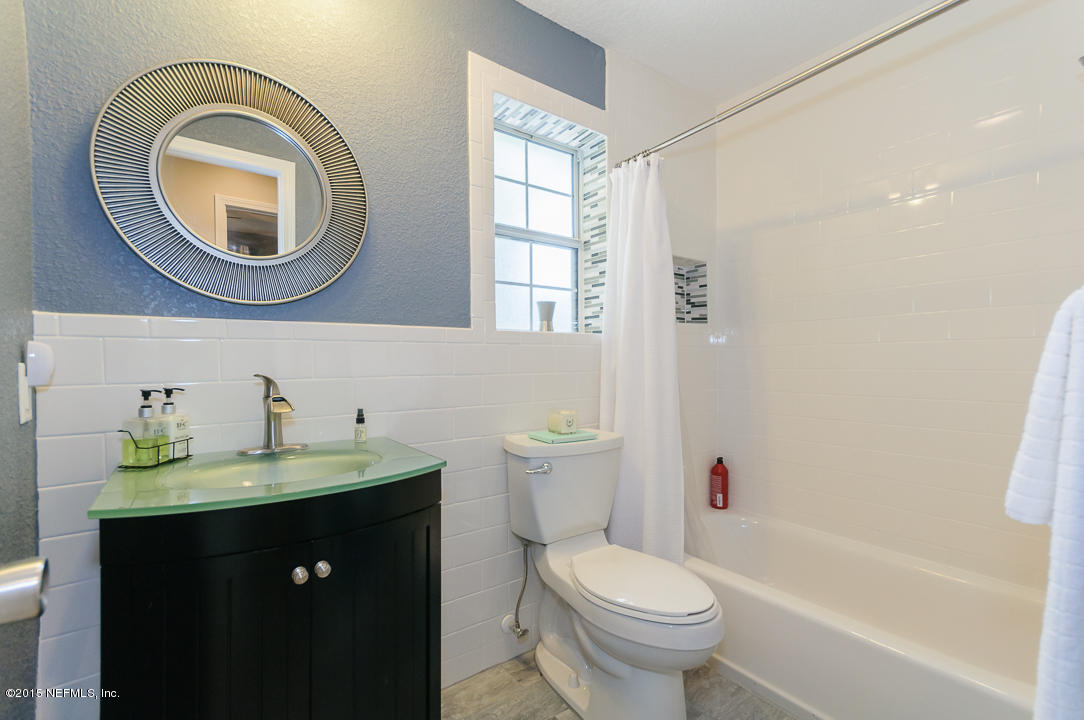 1769 Seminole Road Atlantic Beach, FL 32233 - Photo 23 of 27 182