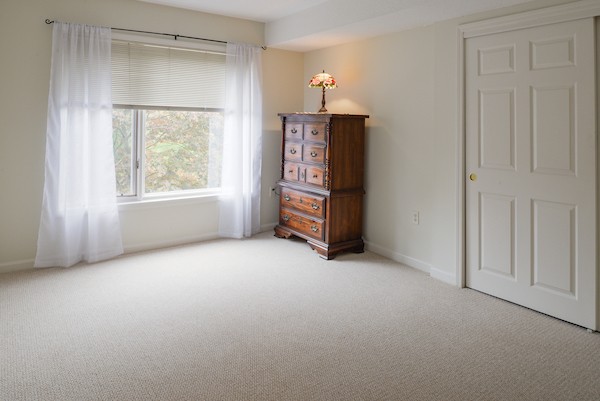 4 Duck Pond Road, Unit 217 Beverly, MA 01915 - Photo 14 of 16 Gallery Image 14