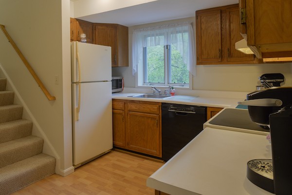 4 Duck Pond Road, Unit 217 Beverly, MA 01915 - Photo 9 of 16 Gallery Image 9