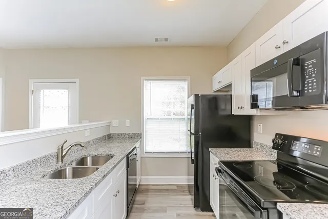 $2,118 | 298 Delevan Street Southwest, Atlanta, GA 30315