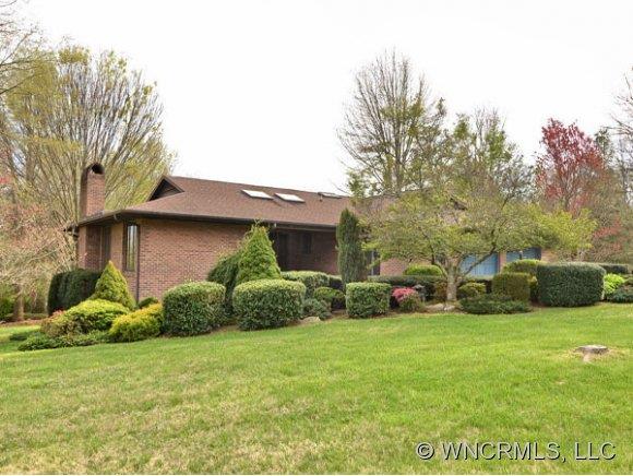 10 Legendary Road Hendersonville, NC 28739 - Photo 1 of 19 Gallery Image 1