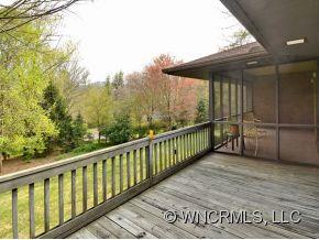 10 Legendary Road Hendersonville, NC 28739 - Photo 5 of 19 Gallery Image 5