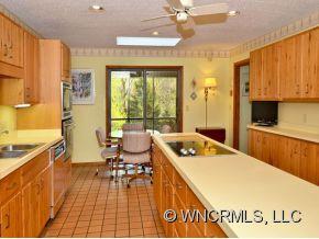 10 Legendary Road Hendersonville, NC 28739 - Photo 6 of 19 Gallery Image 6