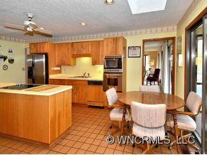 10 Legendary Road Hendersonville, NC 28739 - Photo 7 of 19 Gallery Image 7