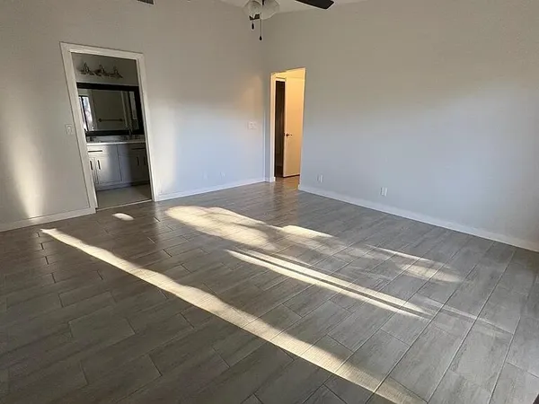 $2,400 | 51 Meadows Drive, Boynton Beach, FL 33436