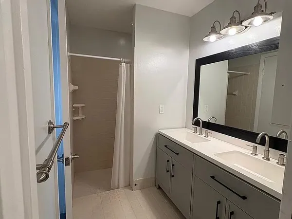 $2,400 | 51 Meadows Drive, Boynton Beach, FL 33436