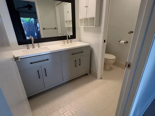 $2,400 | 51 Meadows Drive, Boynton Beach, FL 33436