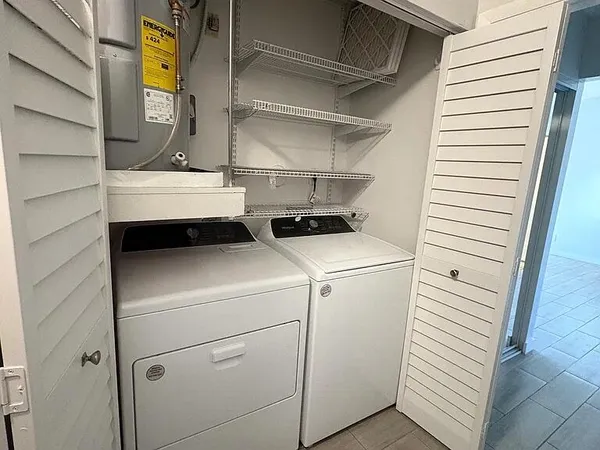 $2,400 | 51 Meadows Drive, Boynton Beach, FL 33436