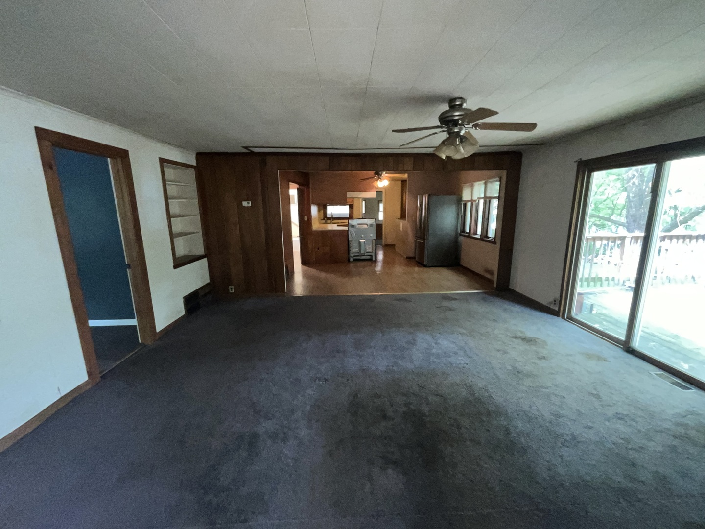 1422 River Road South Elgin, IL 60177 - Photo 15 of 31 a view of a livingroom with furniture window and fireplace
