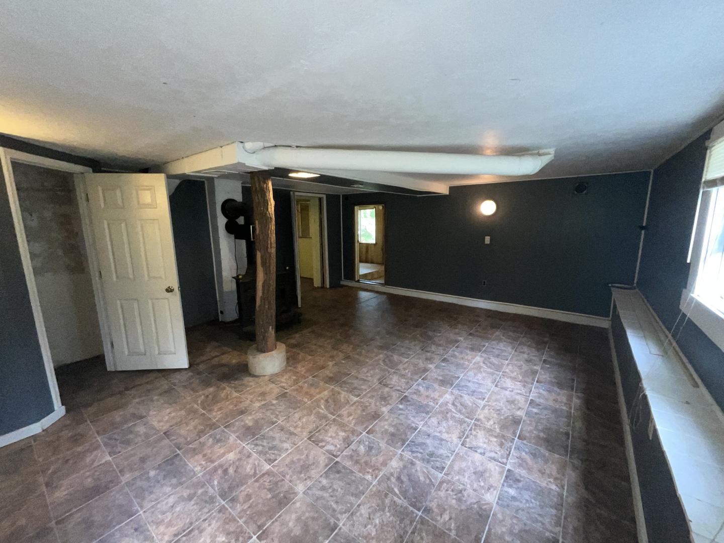 1422 River Road South Elgin, IL 60177 - Photo 23 of 31 a view of gallery