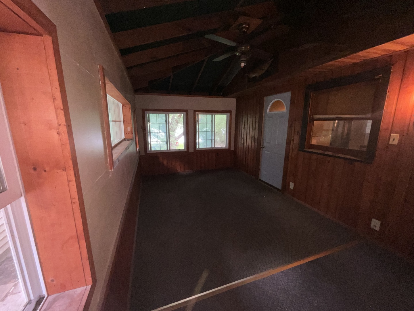 1422 River Road South Elgin, IL 60177 - Photo 8 of 31 wooden floor in an empty room with a window