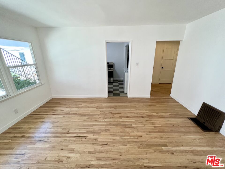 7962 Norton Avenue, Unit 2 West Hollywood, CA 90046 - Photo 2 of 4
