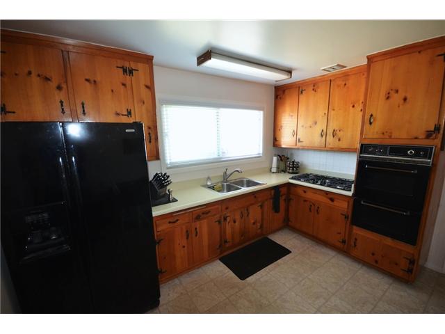 9609 Abbeyfield Road Santee, CA 92071 - Photo 11 of 19 Gallery Image 11