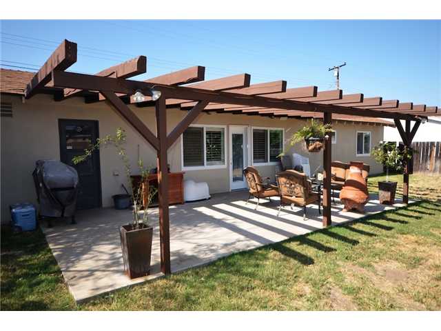 9609 Abbeyfield Road Santee, CA 92071 - Photo 15 of 19 Gallery Image 15