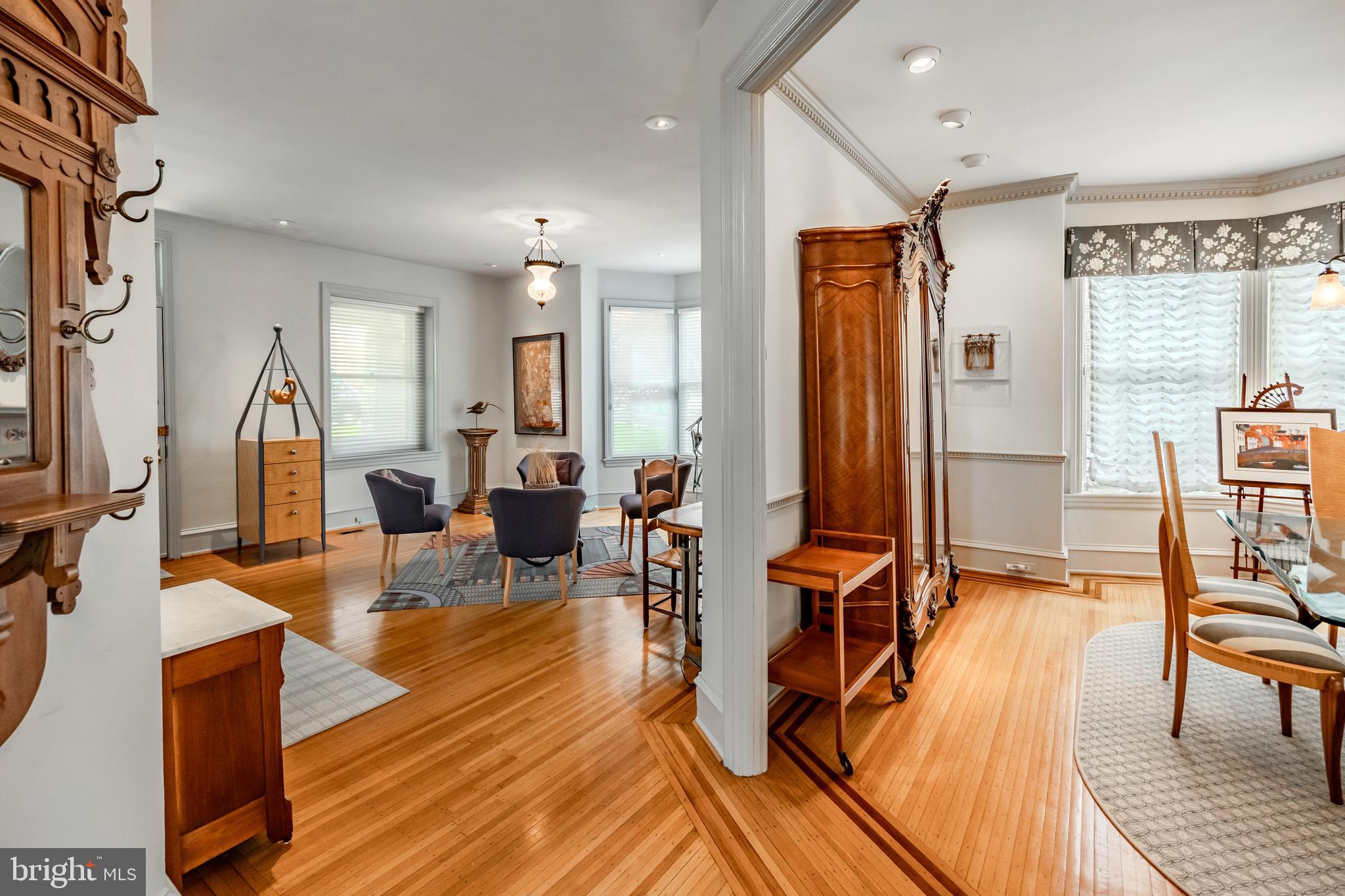 32 Llandillo Road Havertown, PA 19083 - Photo 13 of 59