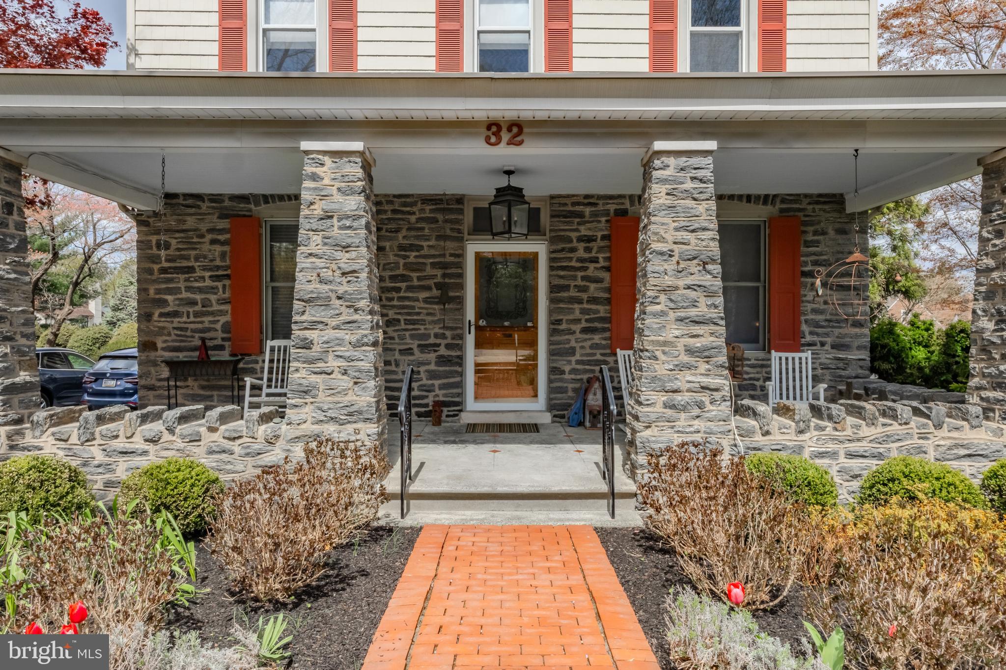 32 Llandillo Road Havertown, PA 19083 - Photo 2 of 59