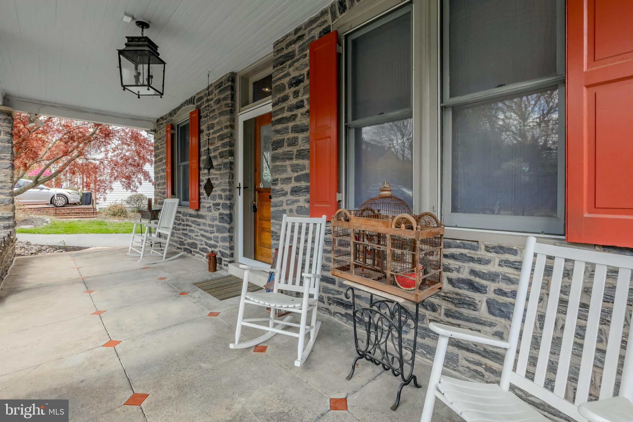 32 Llandillo Road Havertown, PA 19083 - Photo 4 of 59