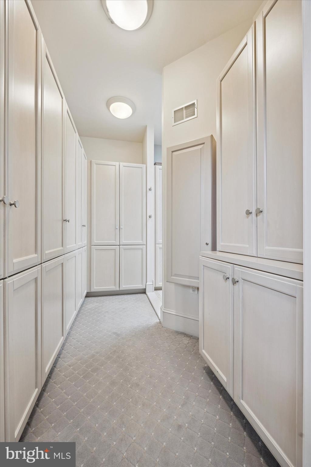 32 Llandillo Road Havertown, PA 19083 - Photo 44 of 59