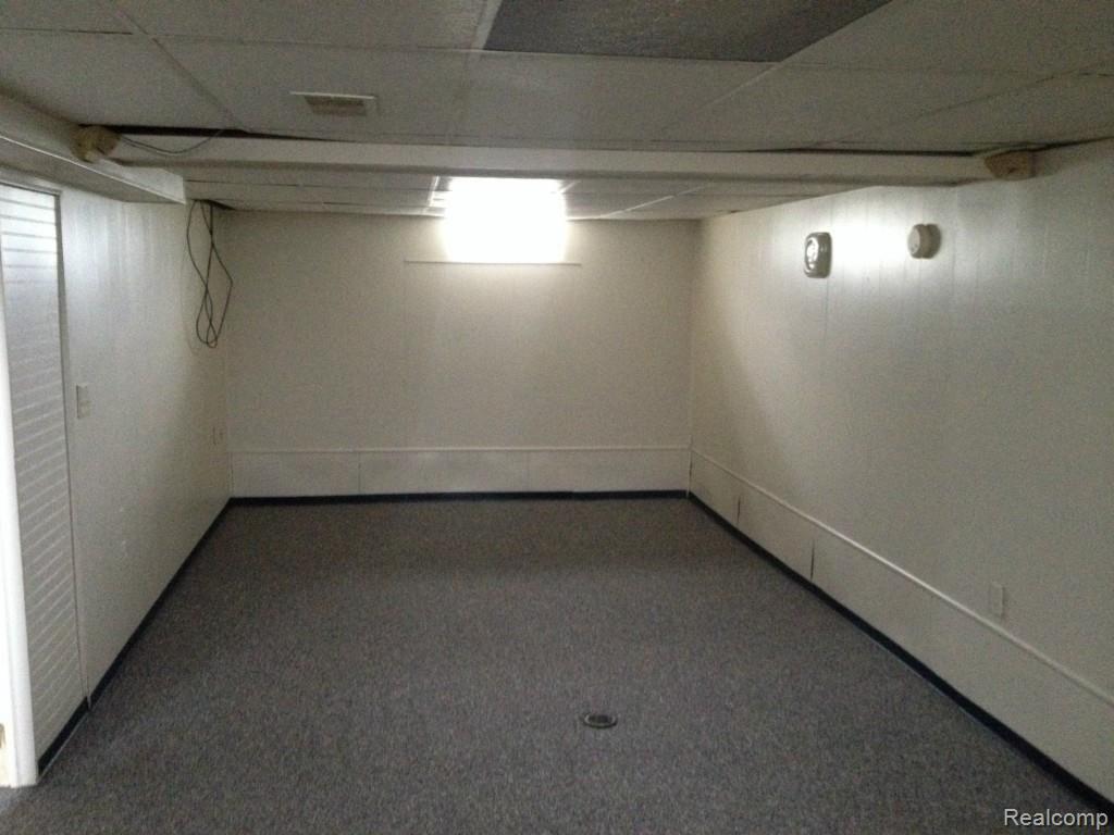 25398 Graham Road Redford, MI 48239 - Photo 7 of 8 Basement.jpg