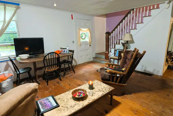 $210,000 | 29 Kents Hill Road, Wayne, ME 04284