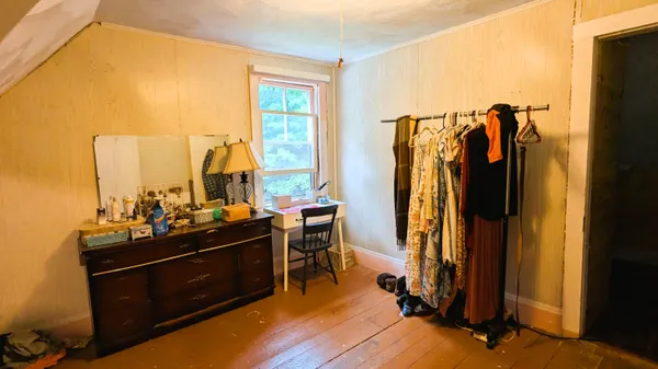 $210,000 | 29 Kents Hill Road, Wayne, ME 04284