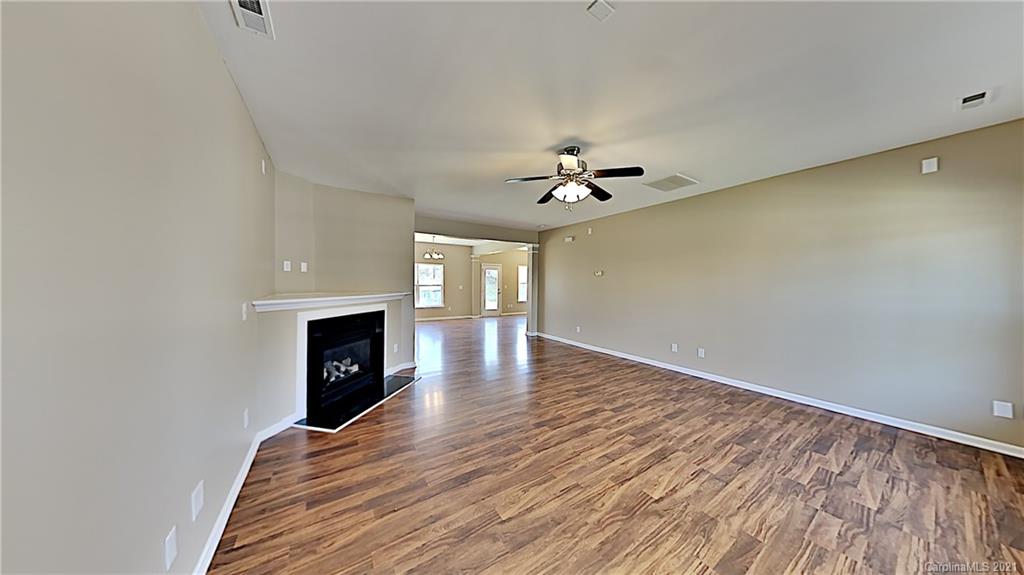 1029 Garrison Road Charlotte, NC 28262 - Photo 3 of 13