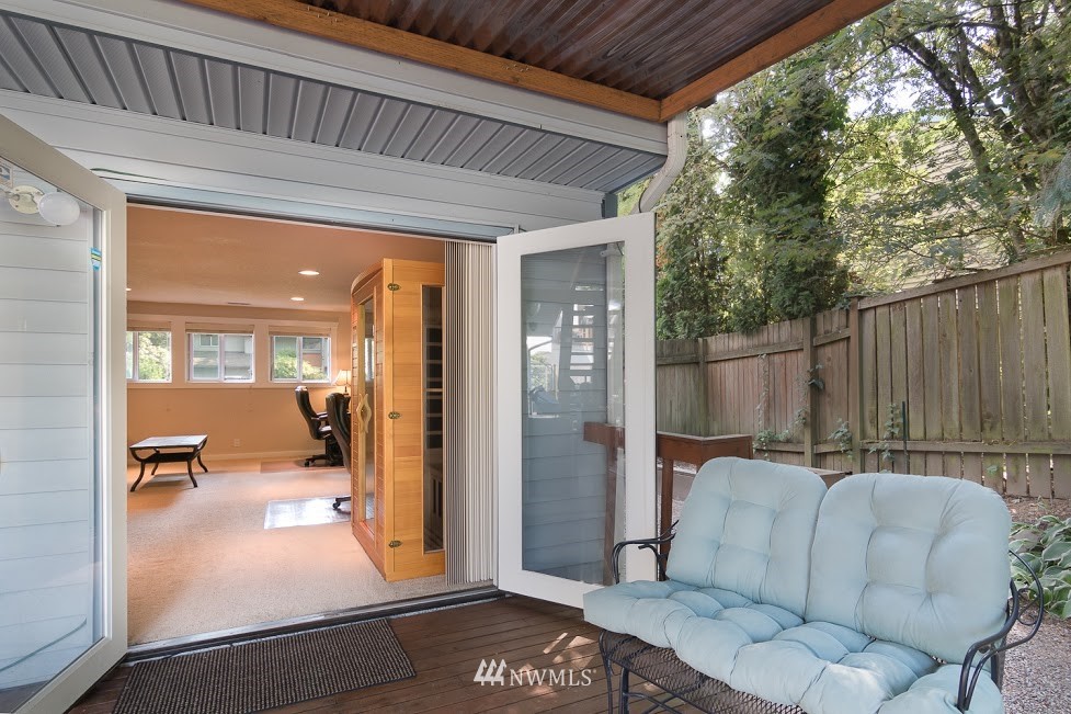 2031 171st Place Southeast Bothell, WA 98012 - Photo 17 of 25 Gallery Image 17