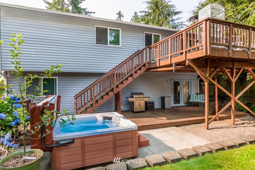 2031 171st Place Southeast Bothell, WA 98012 - Photo 21 of 25 Gallery Image 21