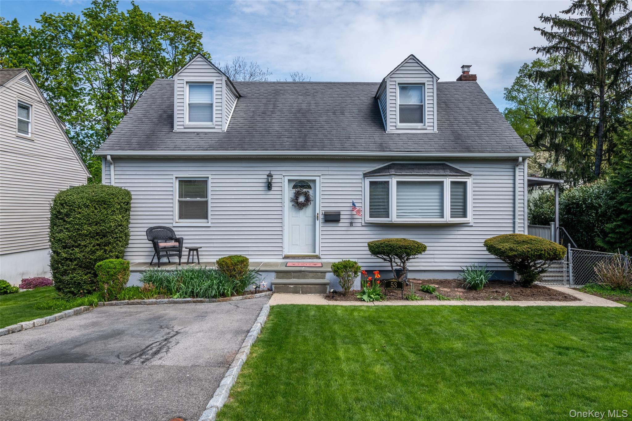 53 Lawrence Place New Rochelle, NY 10801 - Photo 1 of 38